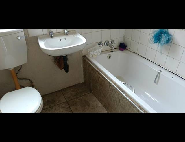 2 BEDROOM TOWNHOUSE FOR SALE IN GLEN MARAIS